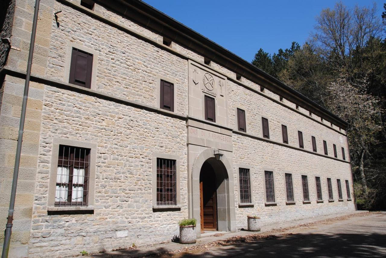 Oasi San Francesco - Casa Per Ferie Hotell Chiusi della Verna Exteriör bild