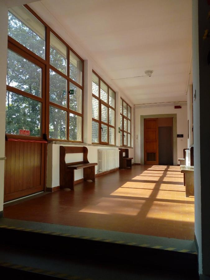 Oasi San Francesco - Casa Per Ferie Hotell Chiusi della Verna Exteriör bild